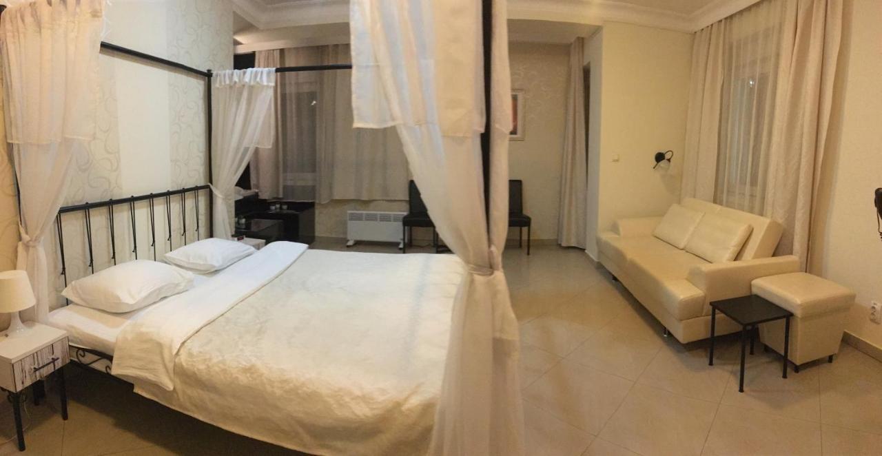 Garni Hotel Dash Novi Sad Bagian luar foto