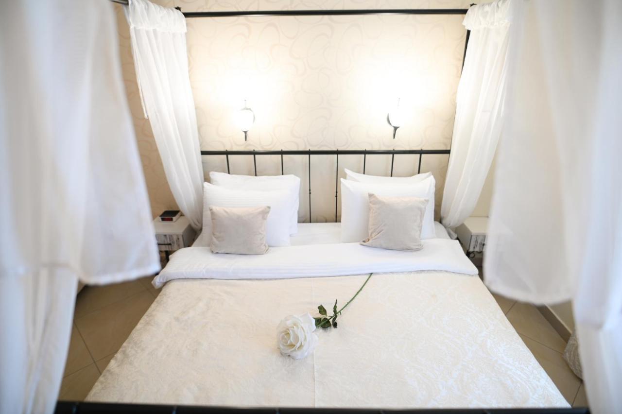 Garni Hotel Dash Novi Sad Bagian luar foto
