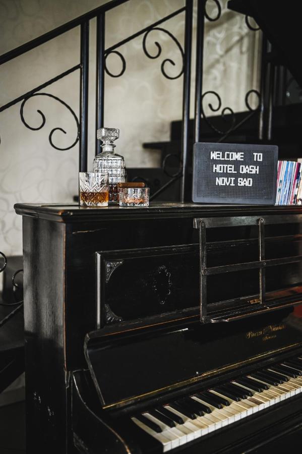 Garni Hotel Dash Novi Sad Bagian luar foto